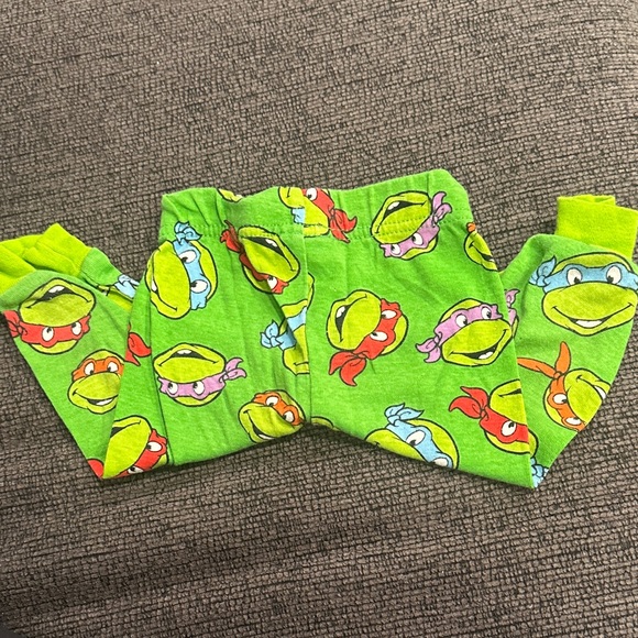 Ninja Turtle PJs - Picture 4 of 5